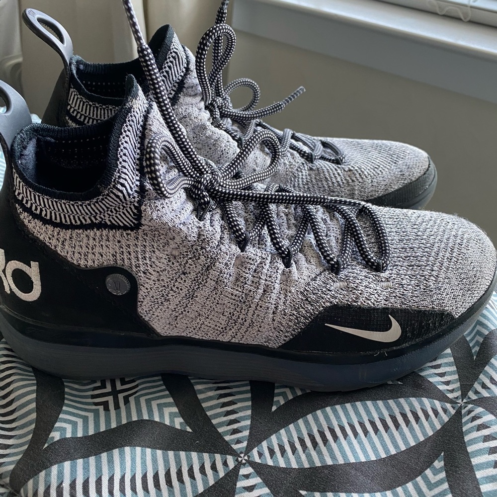 kd 11 black white racer blue